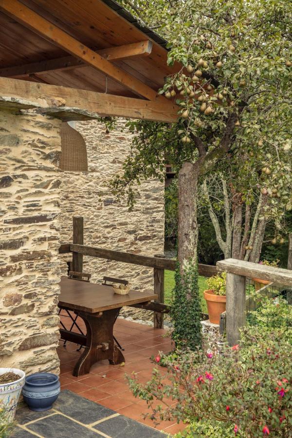 Lugar Del Rio Vendégház Couzadoiro Kültér fotó